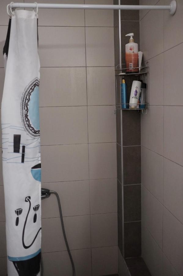 Irenes Apartment Kallithea  Extérieur photo